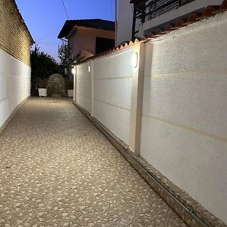 Elby Apartments Berat Exterior photo